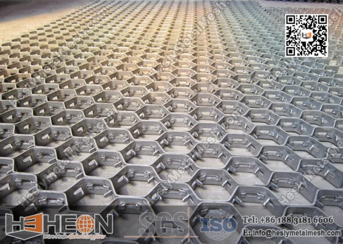 Carbon steel hex mesh with lances