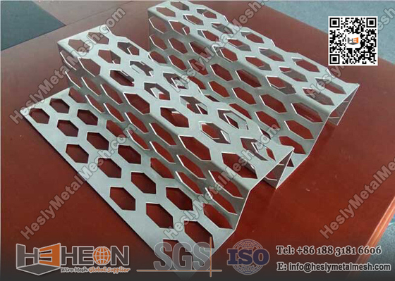 China 530X2000mm Aluminium Perforated Metal Facades for  interior and exterior aesthetics building wall supplier
