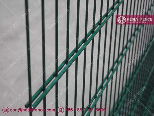 China 868 Double Wire Mesh Fencing | Sports Perimeter Fence | 6.0mm twin horizontal wire | Rigid Mesh Panel | Powder Coated supplier