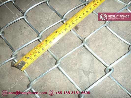 China 4.0mm Chain Link Fence | 60X60mm diamond hole | Knuckle Ends | Hesly Fence - China Factory supplier
