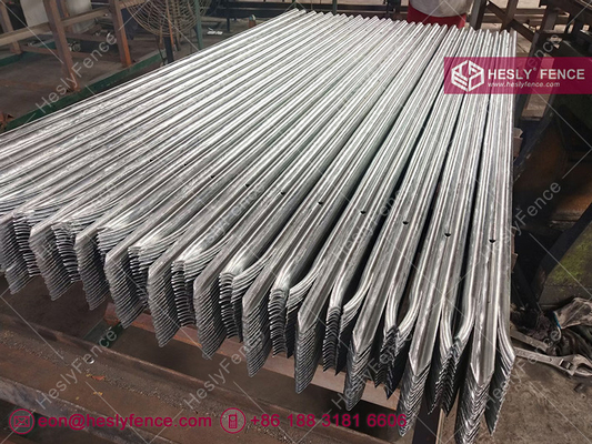 China 2.4m high &quot;D&quot; section profile Steel Palisade Fencing 2.75m width | HESLY China Palisade Fencing Factory supplier