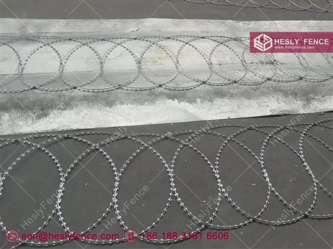 Pyramid Razor Wire Rapid Deployment Razir Wire Barrier | Pyramid Profile Concertina Razor ...