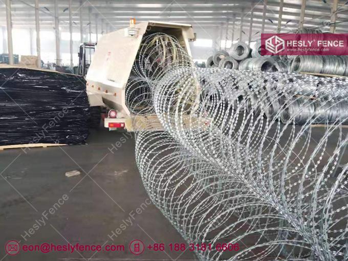 Pyramid Razor Wire Rapid Deployment Razir Wire Barrier | Pyramid Profile Concertina Razor ...