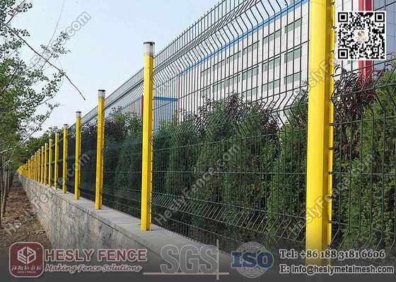 China Welded Mesh Panel Fencing PVC coating Green Color HeslyFence China supplier
