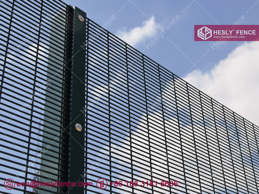 China 358 High Security Mesh Fencing, 12.7X76.2mm anti climb aperture, Yellow Color Powder Coated, China Factory supplier