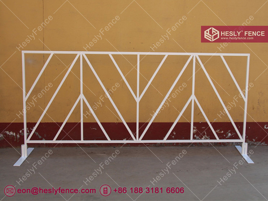 China Decorative Temporary Fence System | Pedestrian Barrier | 19mm frame tube | Powder Coated White | HeslyFence-China supplier