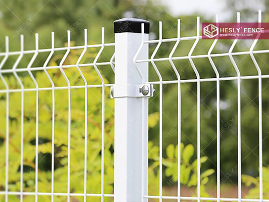 China 3D Welded Mesh Fencing, Powder Coated, 1.8m high, China HeslyFence Factory Sales supplier