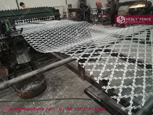 China 1.8mX6.0m CBT-60 Welded Razor Mesh Security Fencing 150X300mm Diamond Aperture supplier