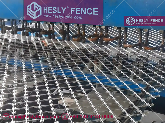 China Welded Ripper Razor Mesh Fencing | H2.5mX6.0m | 50X100mm diamond hole | CBT-65 | CBT-60 - HeslyFence_CHINA supplier