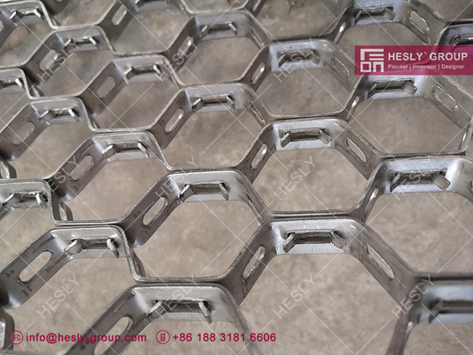 China AISI 310S Hex Mesh with lances 1” and ¾” thick | China Manufacturer supplier