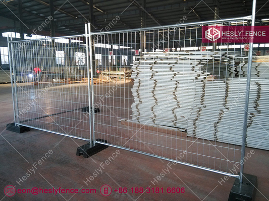 China 2.1X2.4m Temporary Fence Panel with Plastic Feet (China Supplier) supplier