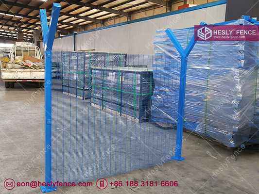 358 Anti-cut Mesh Panel Fence | Clear View Mesh Panels | 4.0mm wire thickness | 0.5&quot;X3&quot; Mesh Opening | HeslyFence China supplier